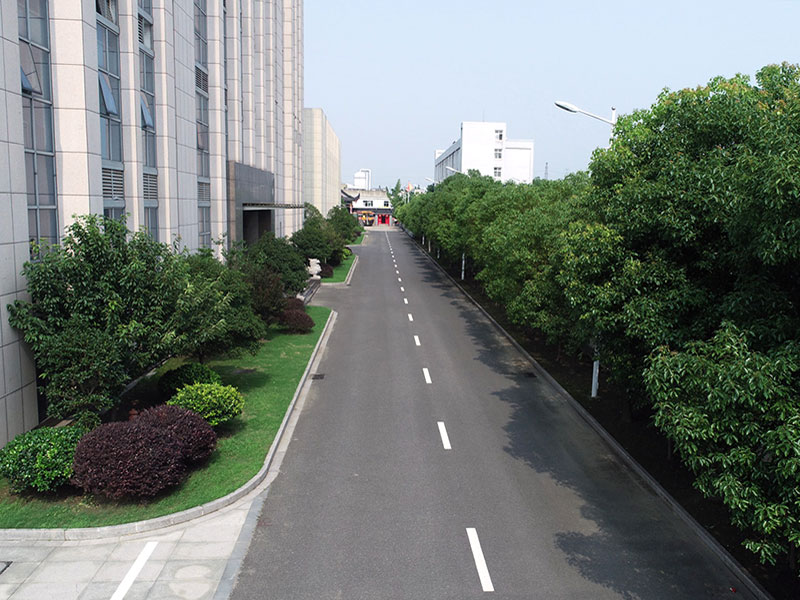 公司內部道路環(huán)境